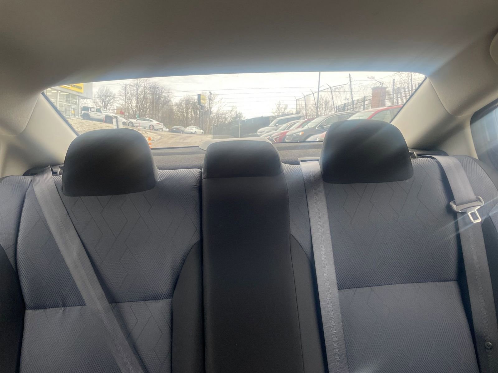 Used 2025 Nissan Versa SV w/ Trunk Package image 33