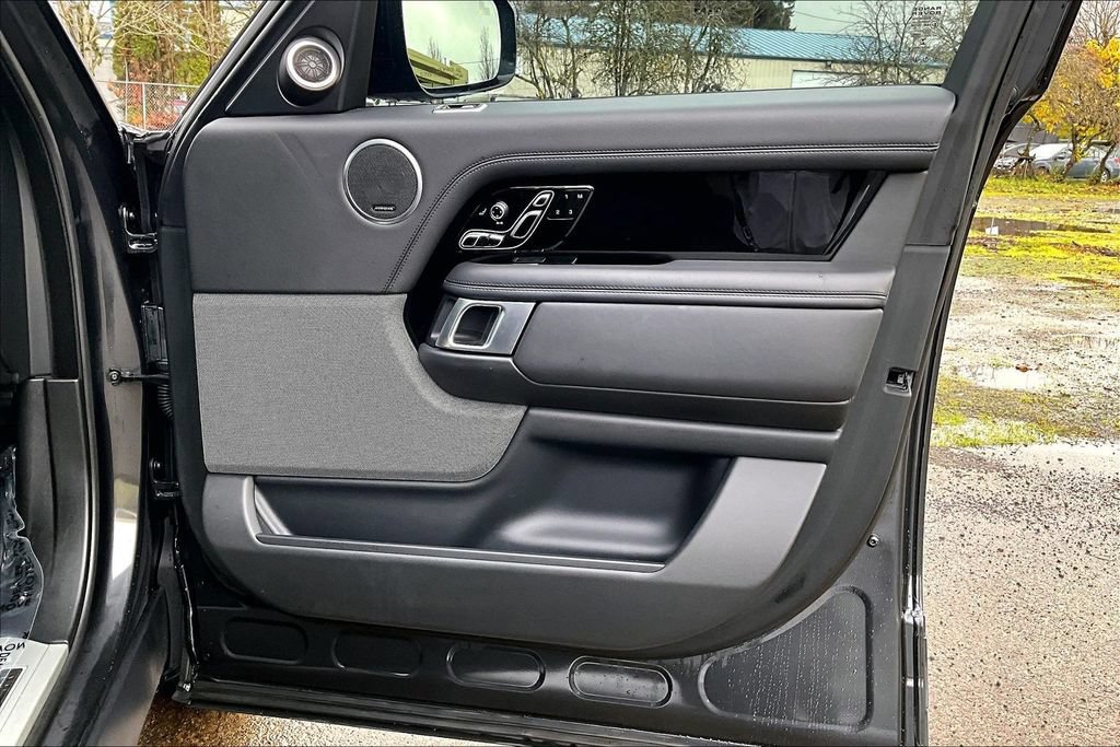 Used 2021 Land Rover Range Rover P525 Westminster Edition LWB AWD/4WD image 24