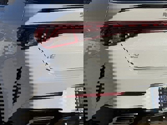 Used 2023 Kia K5 GT-Line w/ GT-Line Premium Package image 8