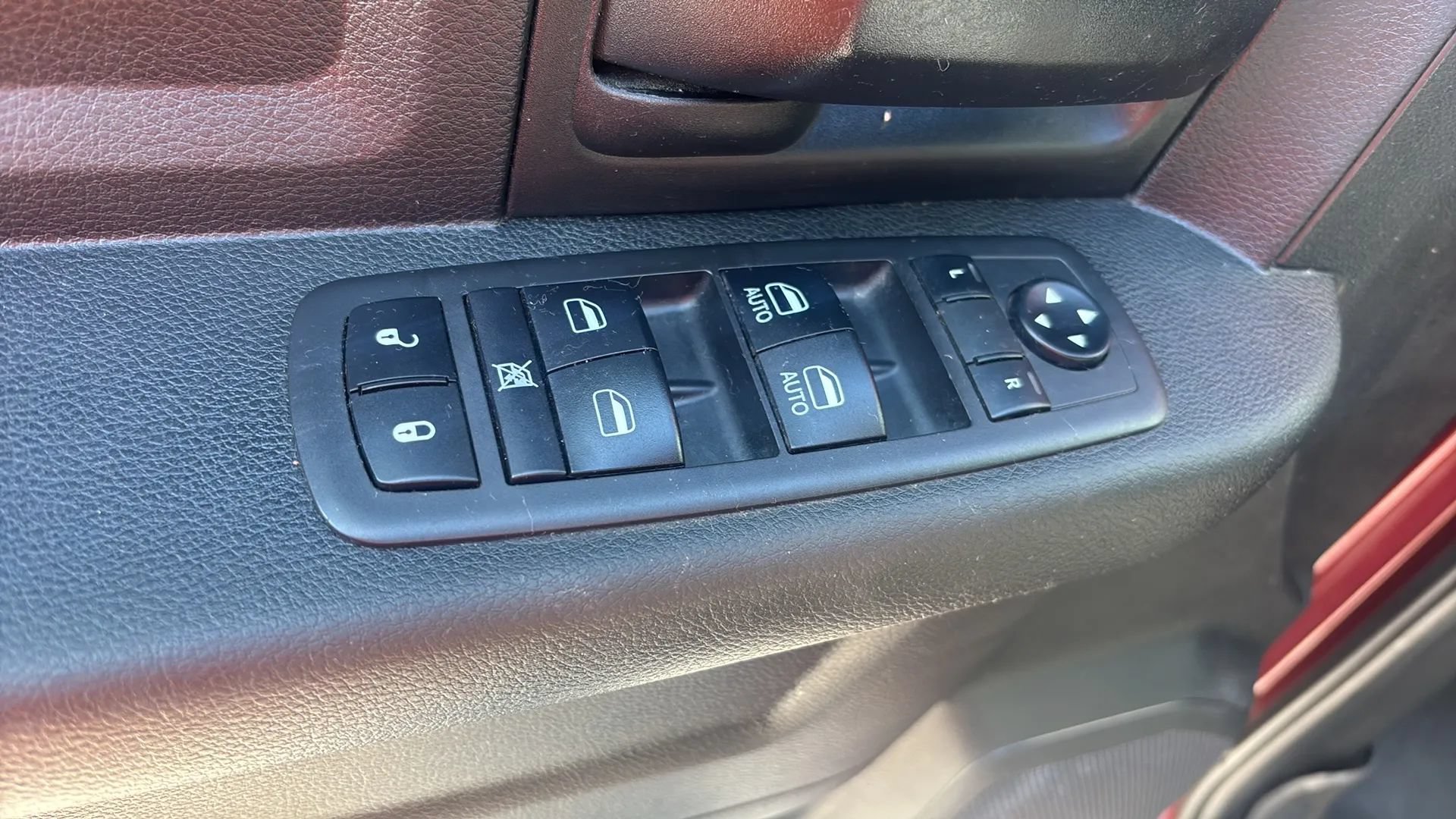 Used 2018 RAM 3500 Tradesman w/ Chrome Appearance Group AWD/4WD image 20