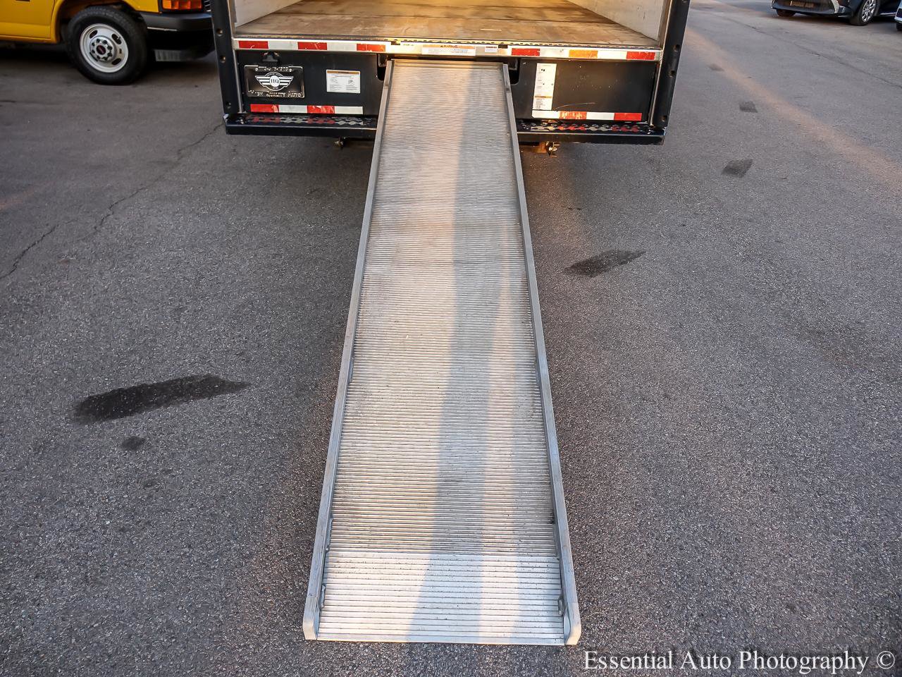 Used 2019 GMC Savana 3500 Extended w/ Driver Convenience Package image 19