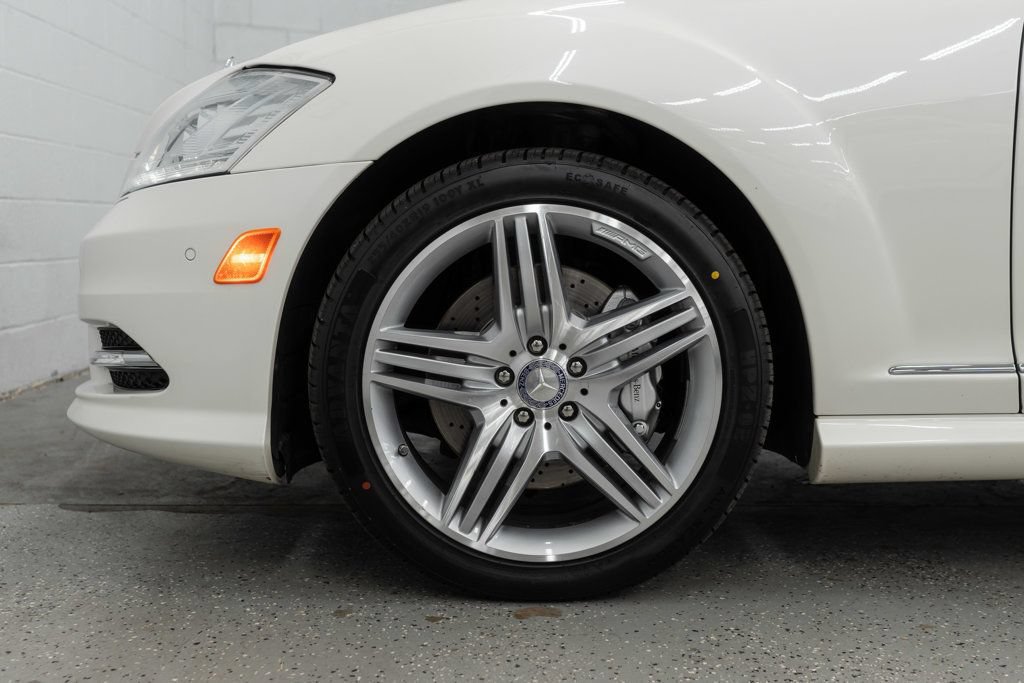 Used 2013 Mercedes-Benz S 550 4MATIC image 34