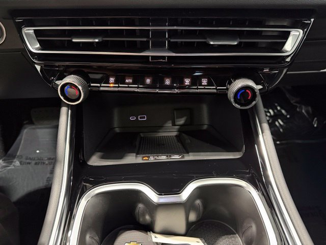New 2027 Chevrolet Traverse LT w/ Driver Confidence Package AWD/4WD image 18