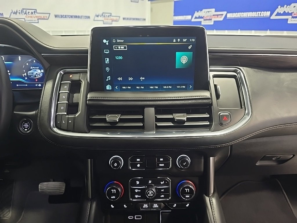 Used 2024 Chevrolet Suburban LT image 35