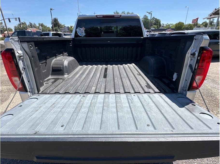 Used 2020 GMC Sierra 1500 Elevation w/ Elevation Value Package AWD/4WD image 7