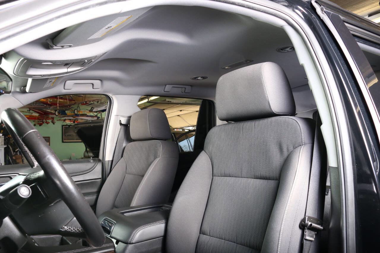 Used 2020 Chevrolet Tahoe LS AWD/4WD image 23
