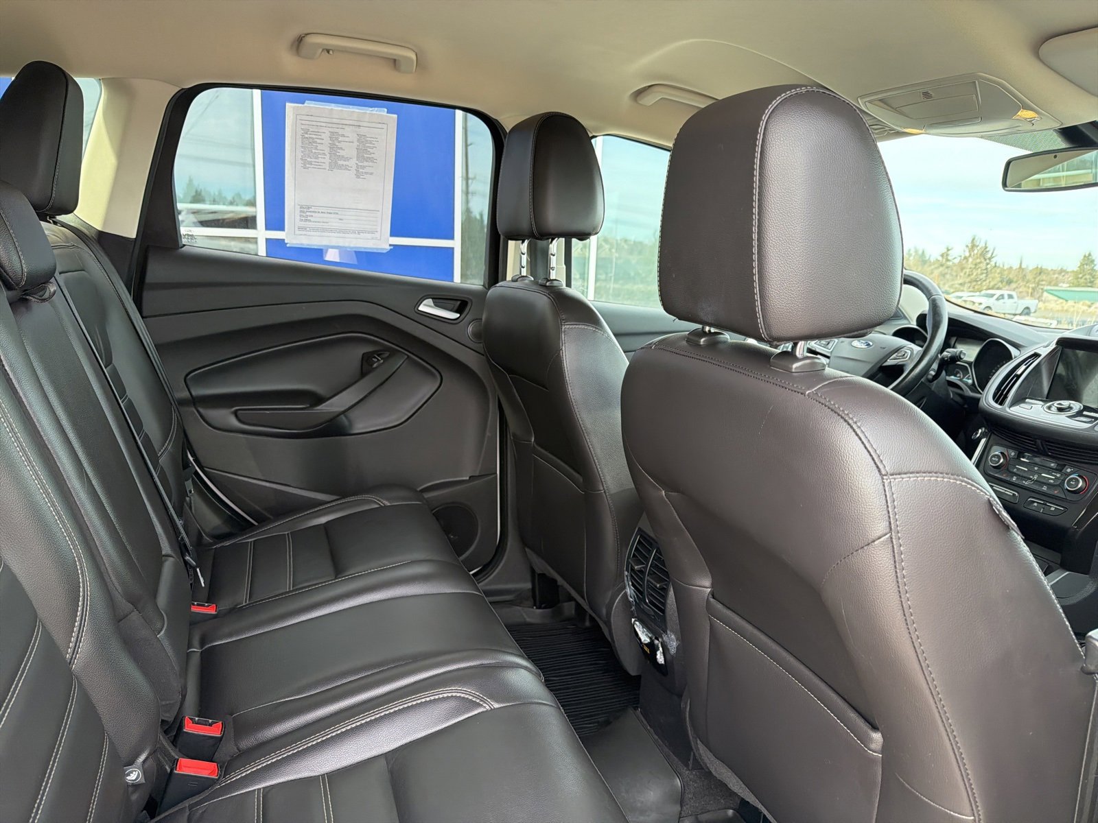 Used 2017 Ford Escape Titanium image 14