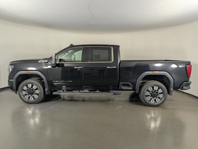 Used 2024 GMC Sierra 3500 Denali w/ Denali Reserve Package image 5