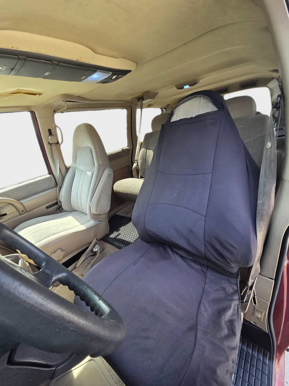Used 1998 GMC Safari Passenger RWD image 9