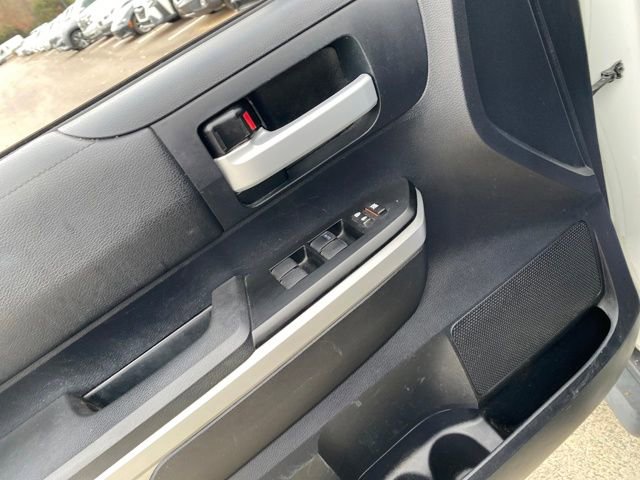Used 2015 Toyota Tundra SR5 image 25