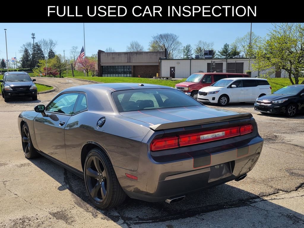 Used 2013 Dodge Challenger R/T w/ Blacktop Pkg RWD image 3