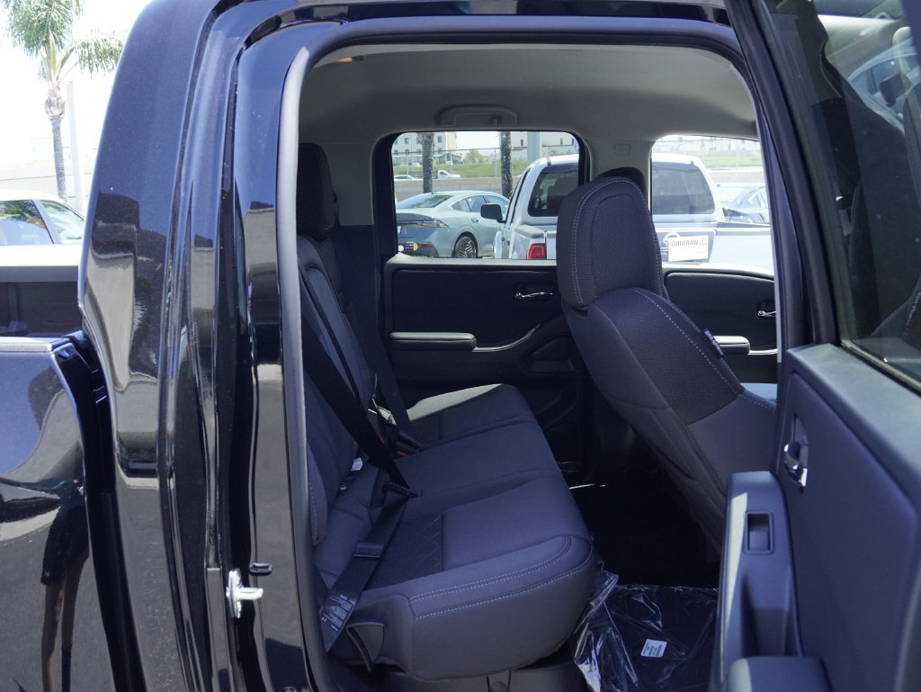New 2026 Nissan Frontier SV w/ Tow Package RWD image 28