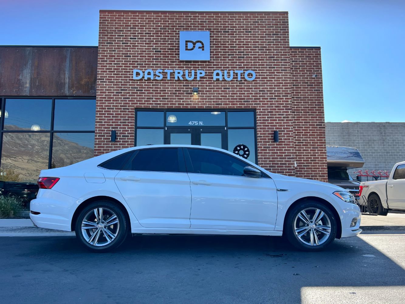 Used 2021 Volkswagen Jetta R-Line w/ R-Line Cold Weather Package image 7