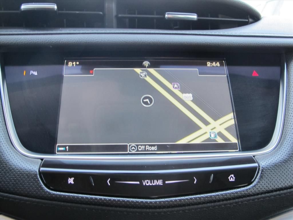 Used 2019 Cadillac XT5 Premium Luxury FWD image 16