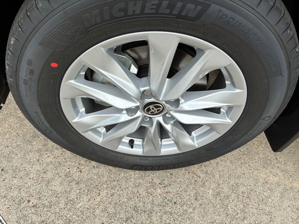 New 2026 Toyota Corolla Cross LE image 37