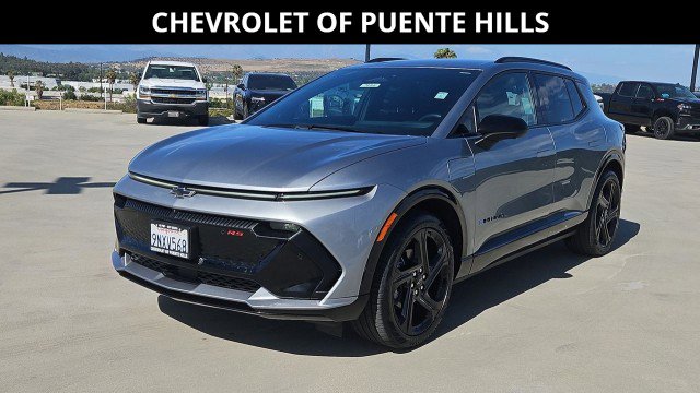 Used 2024 Chevrolet Equinox EV RS FWD image 1