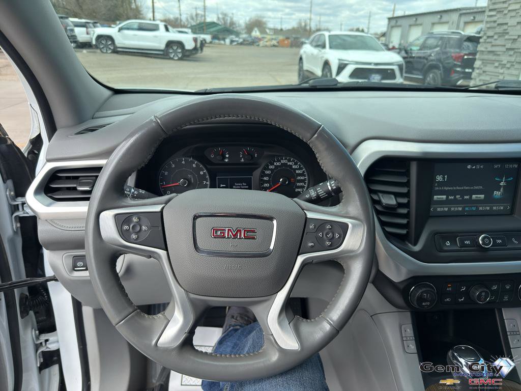 Used 2018 GMC Acadia SLE AWD/4WD image 18