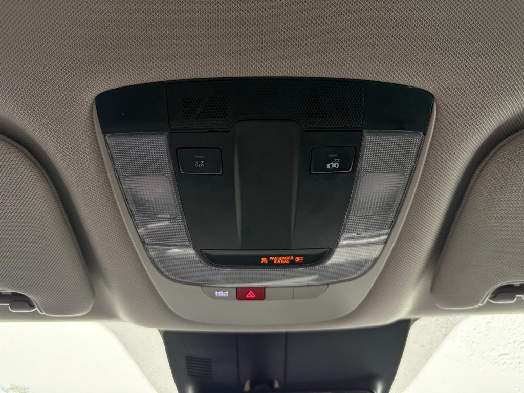 Certified 2024 Kia Sorento S image 37