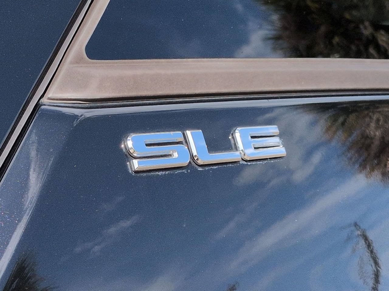 Used 2020 GMC Terrain SLE FWD image 7