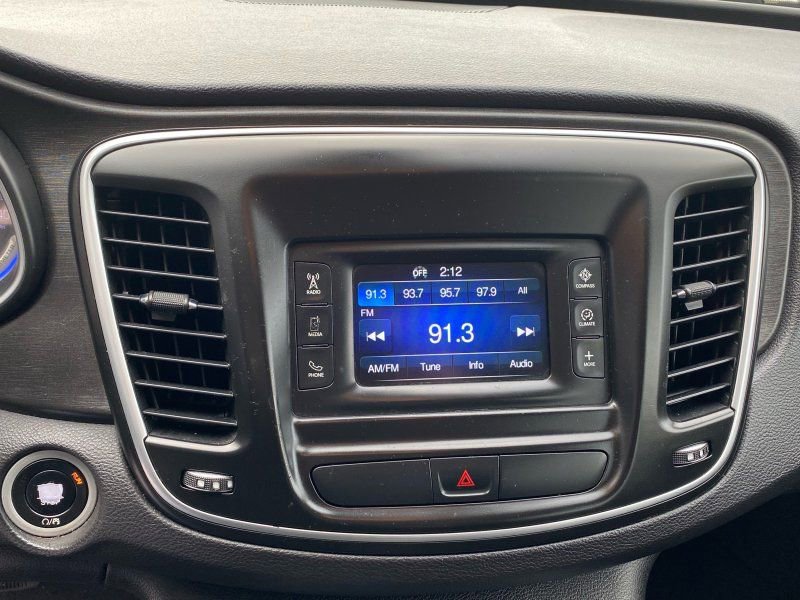 Used 2017 Chrysler 200 LX w/ Touring Convenience Group image 14