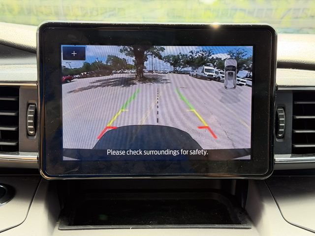 Used 2022 Ford Explorer XLT w/ Equipment Group 202A RWD image 14