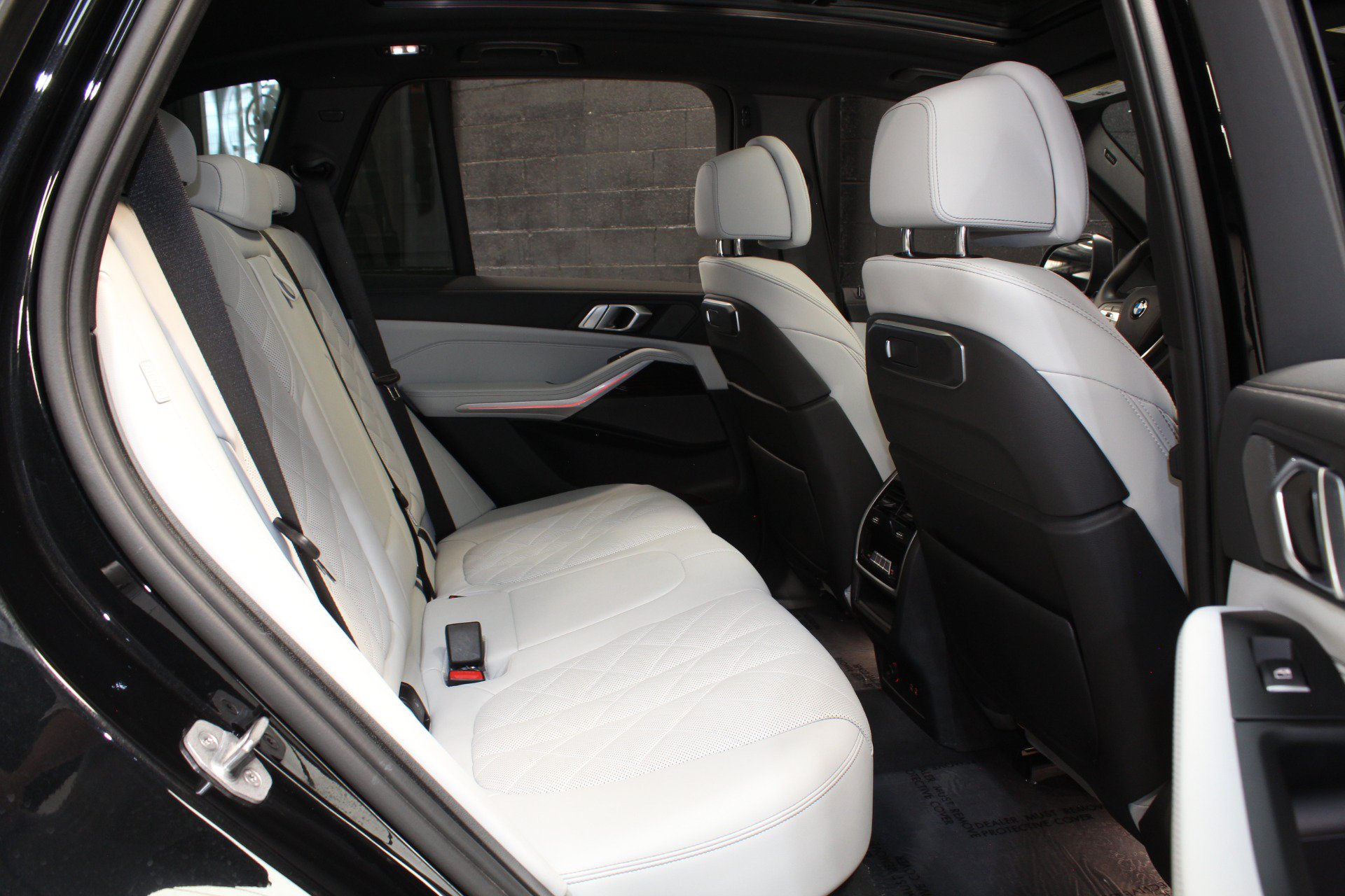 Used 2024 BMW X5 sDrive40i w/ Premium Package RWD image 45
