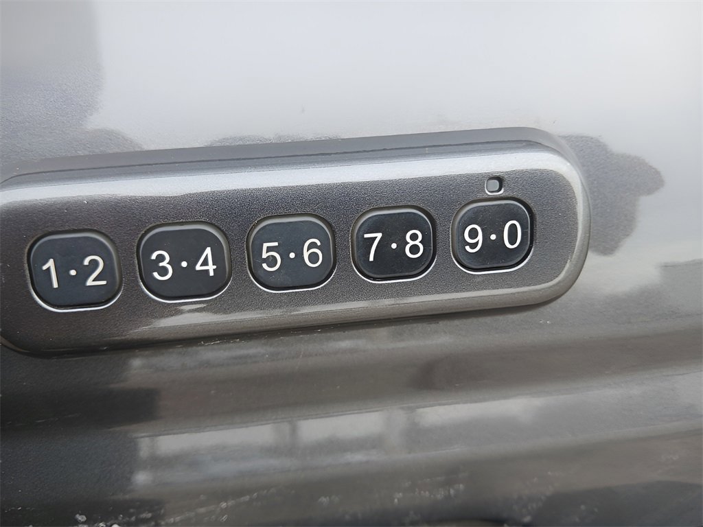 Certified 2023 Ford Bronco Big Bend image 6