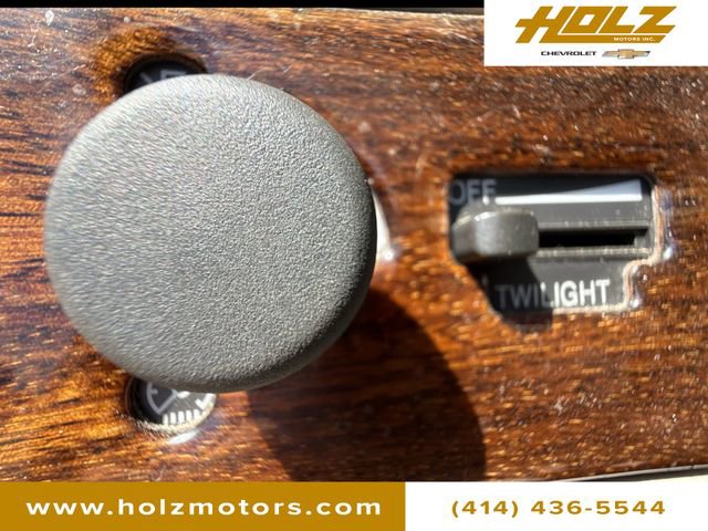 Used 1996 Cadillac Seville SLS FWD image 15