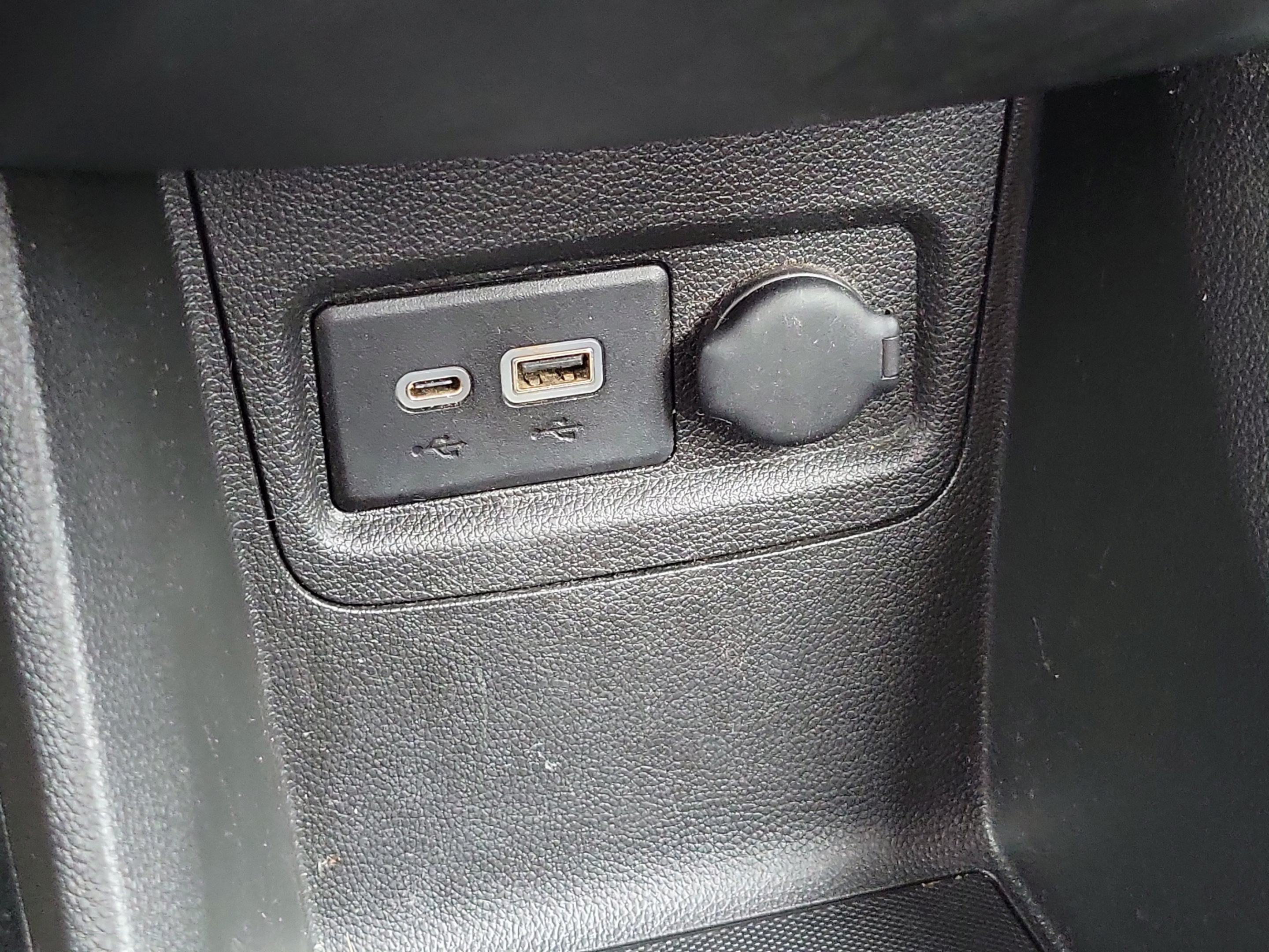 Used 2020 Chevrolet Spark LT FWD image 25