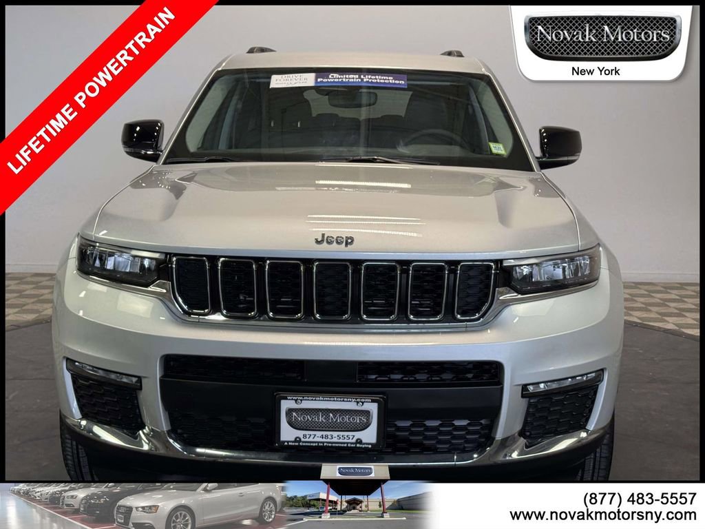 Used 2023 Jeep Grand Cherokee L Limited AWD/4WD image 2