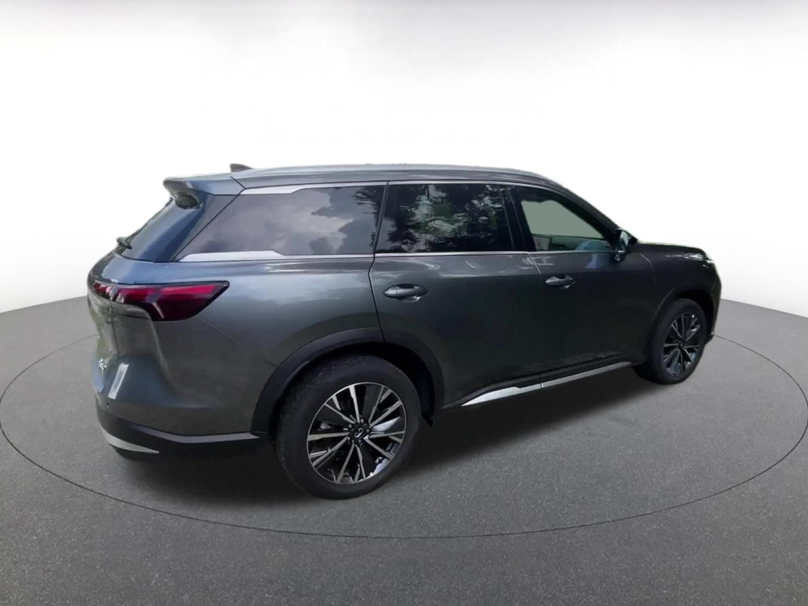 Used 2026 INFINITI QX60 Luxe FWD image 15