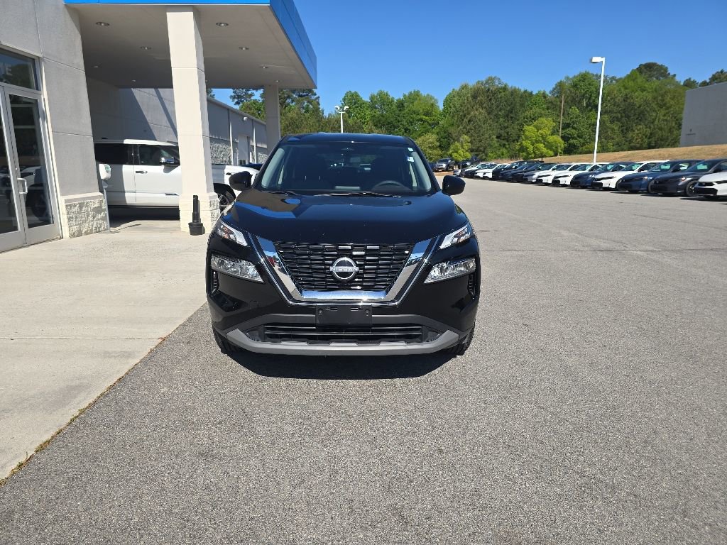 Used 2023 Nissan Rogue SV AWD/4WD image 8