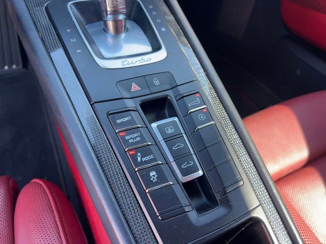 Used 2014 Porsche 911 Turbo S image 16