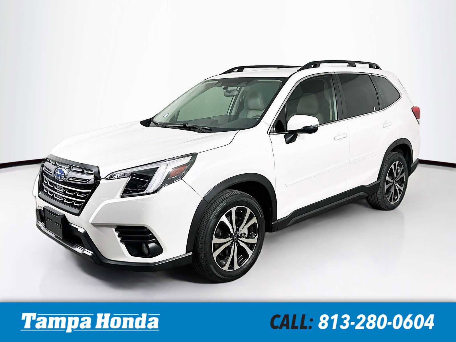 Used 2023 Subaru Forester Limited AWD/4WD image 1
