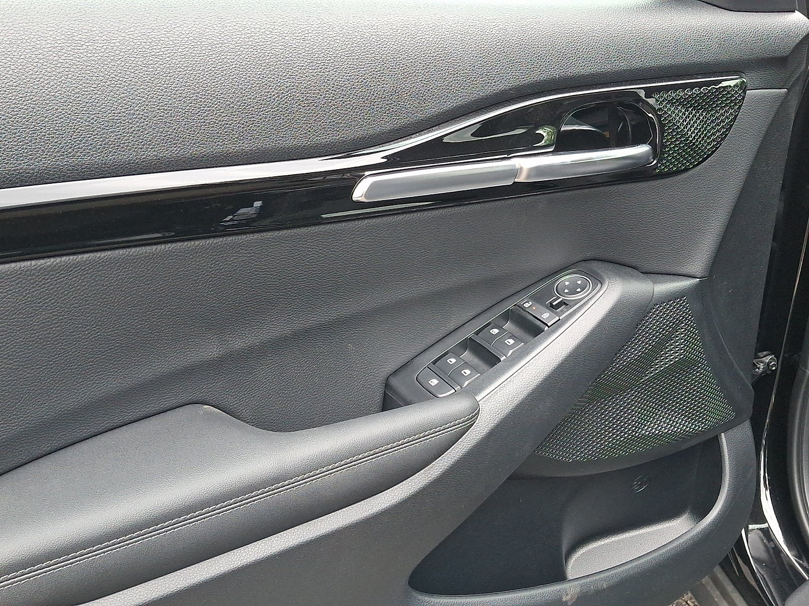 New 2026 Kia Seltos S AWD/4WD image 5