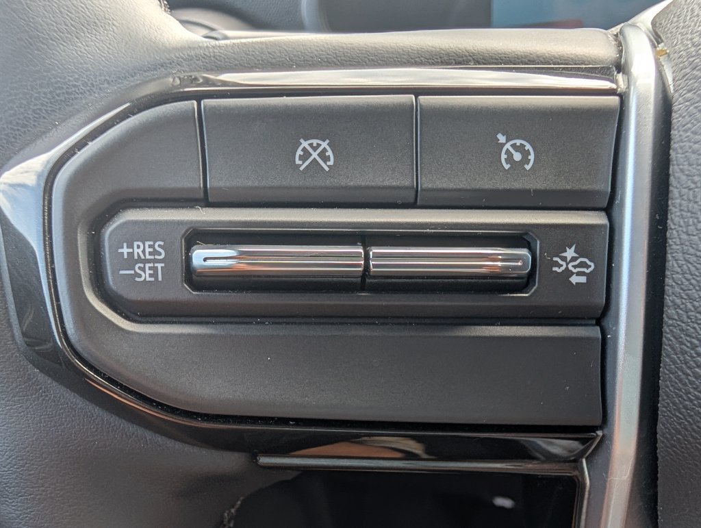 Used 2025 Chevrolet Colorado Trail Boss AWD/4WD image 20