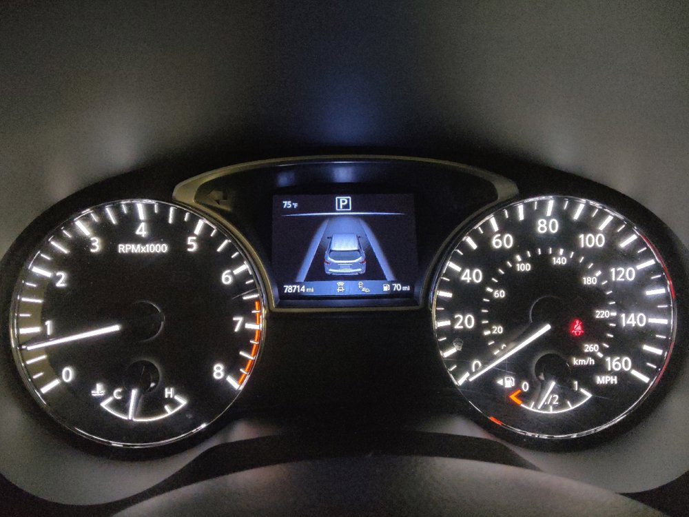 Used 2020 Nissan Pathfinder SL image 23