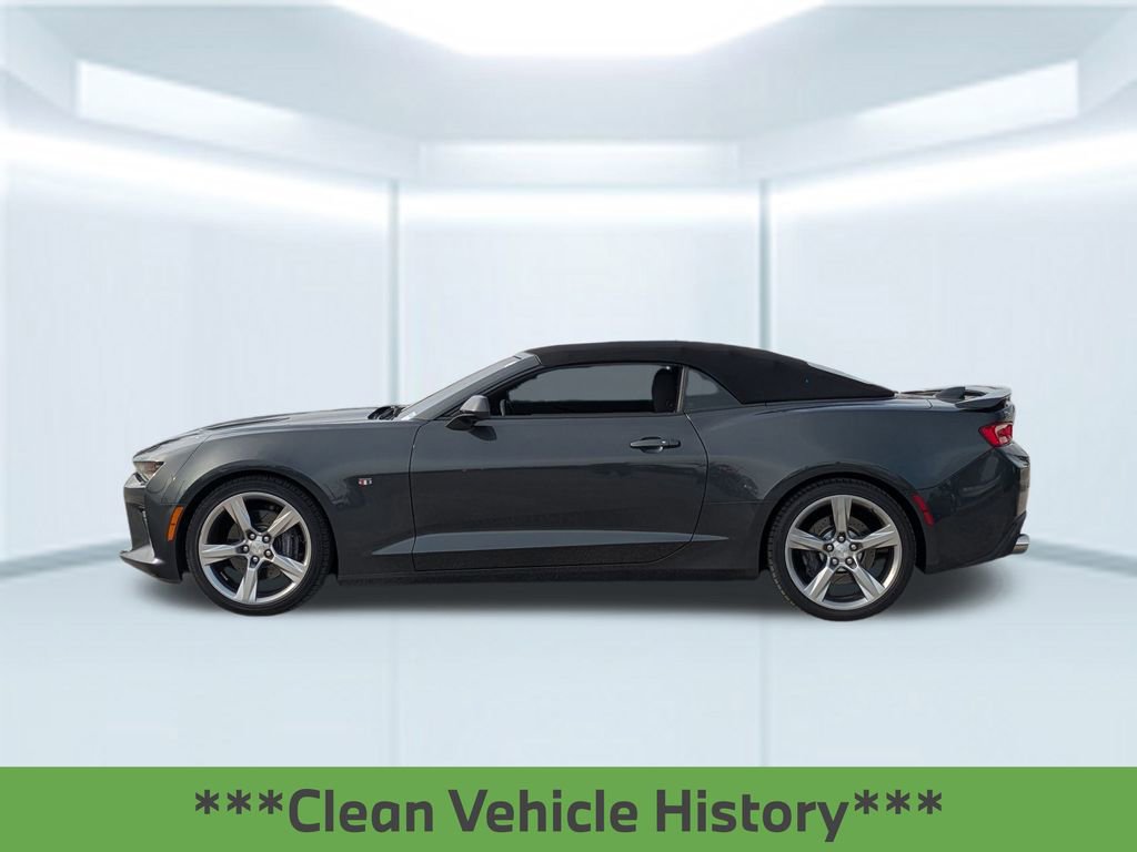 Used 2017 Chevrolet Camaro SS image 2