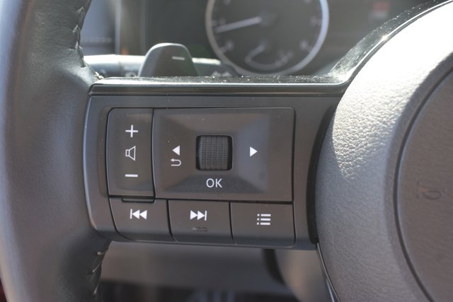 Used 2023 Nissan Pathfinder SL w/ Lighting Package (N92) AWD/4WD image 21