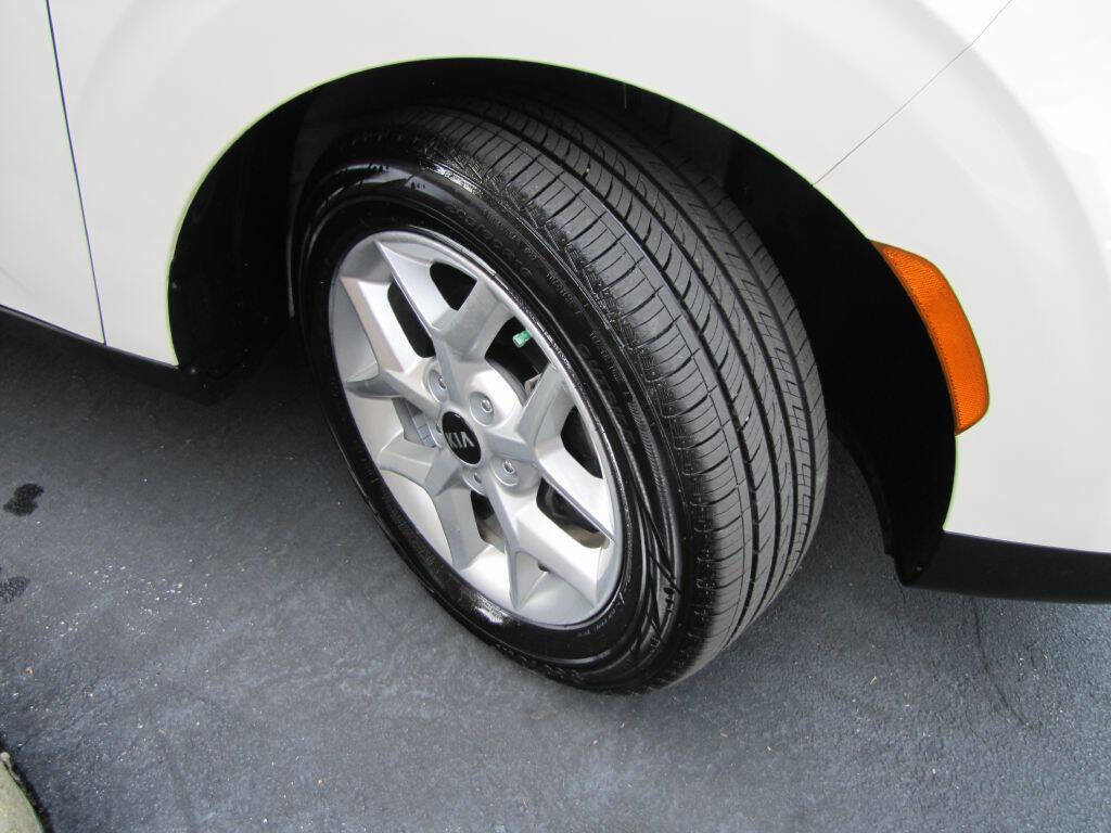 Used 2021 Kia Soul S FWD image 21