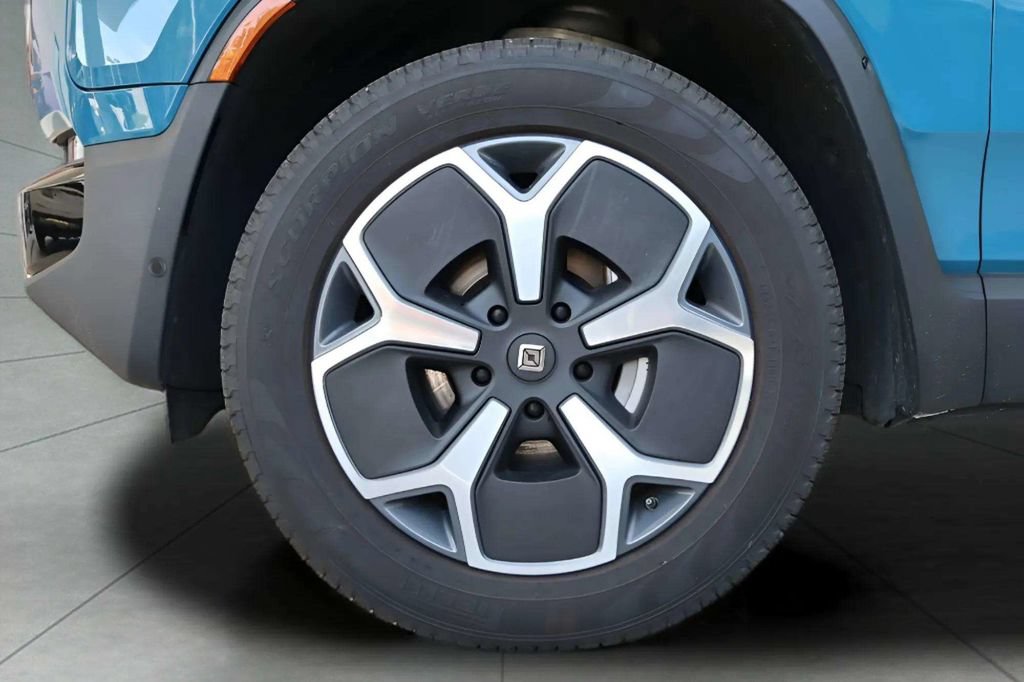 Used 2024 Rivian R1T Adventure AWD/4WD image 26