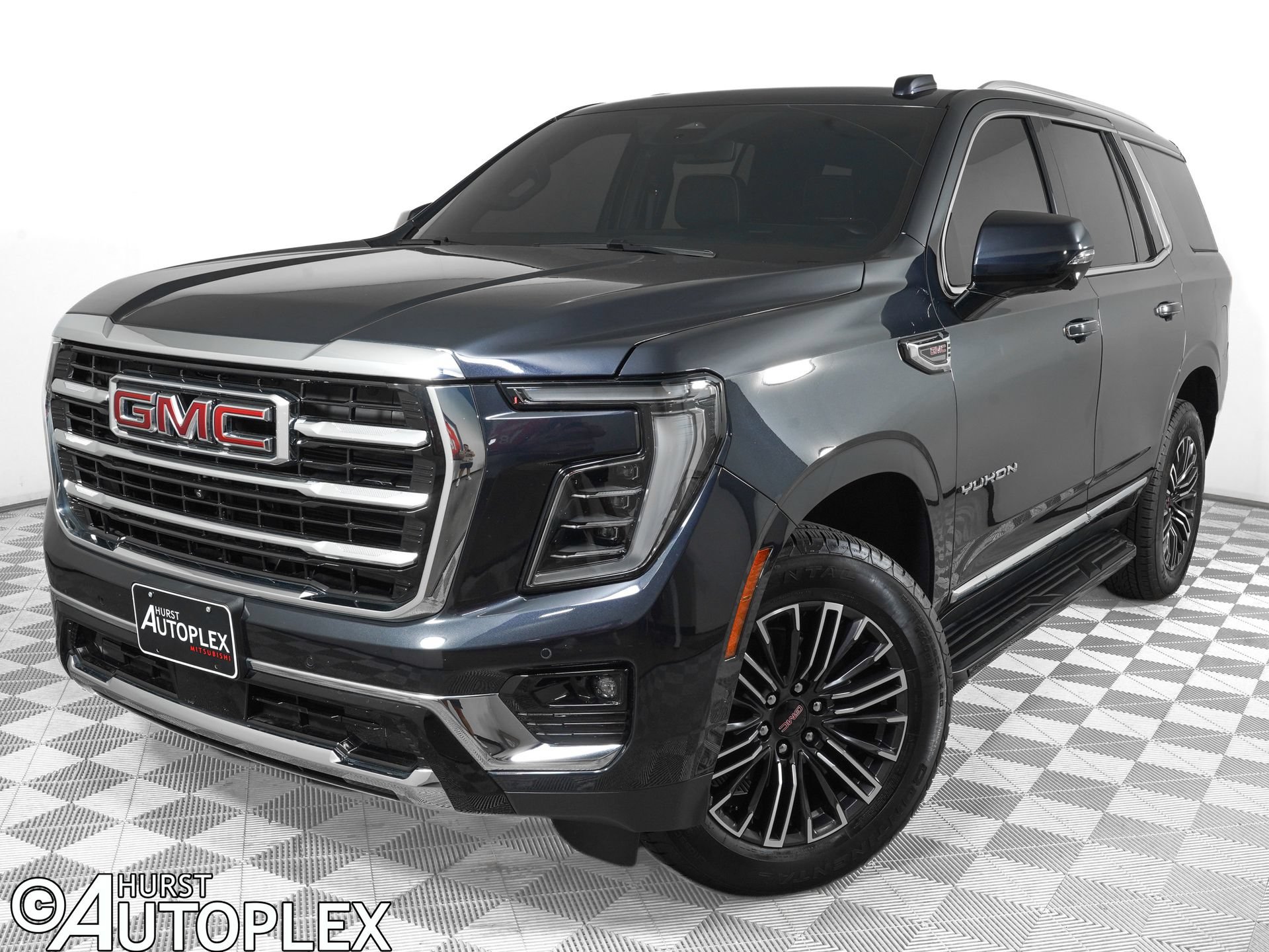 Used 2025 GMC Yukon Elevation