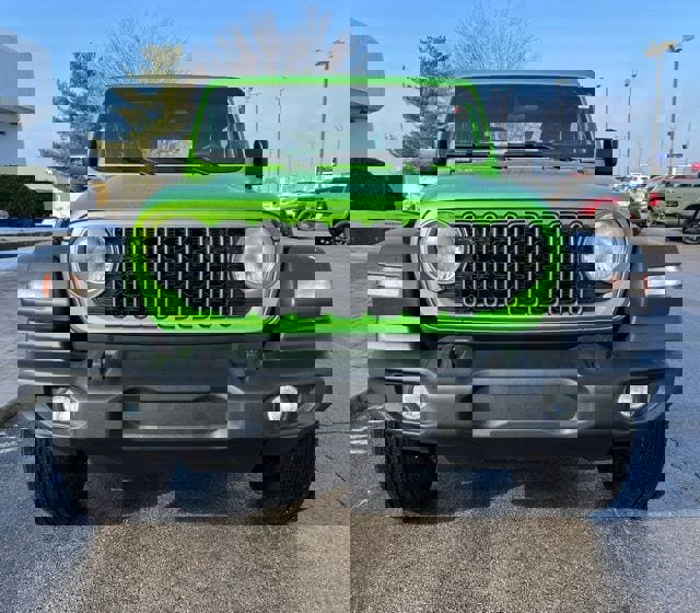 New 2026 Jeep Wrangler Sport AWD/4WD image 3