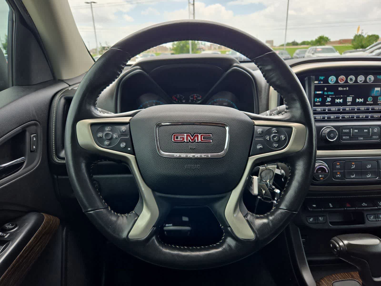 Used 2018 GMC Canyon Denali RWD image 21