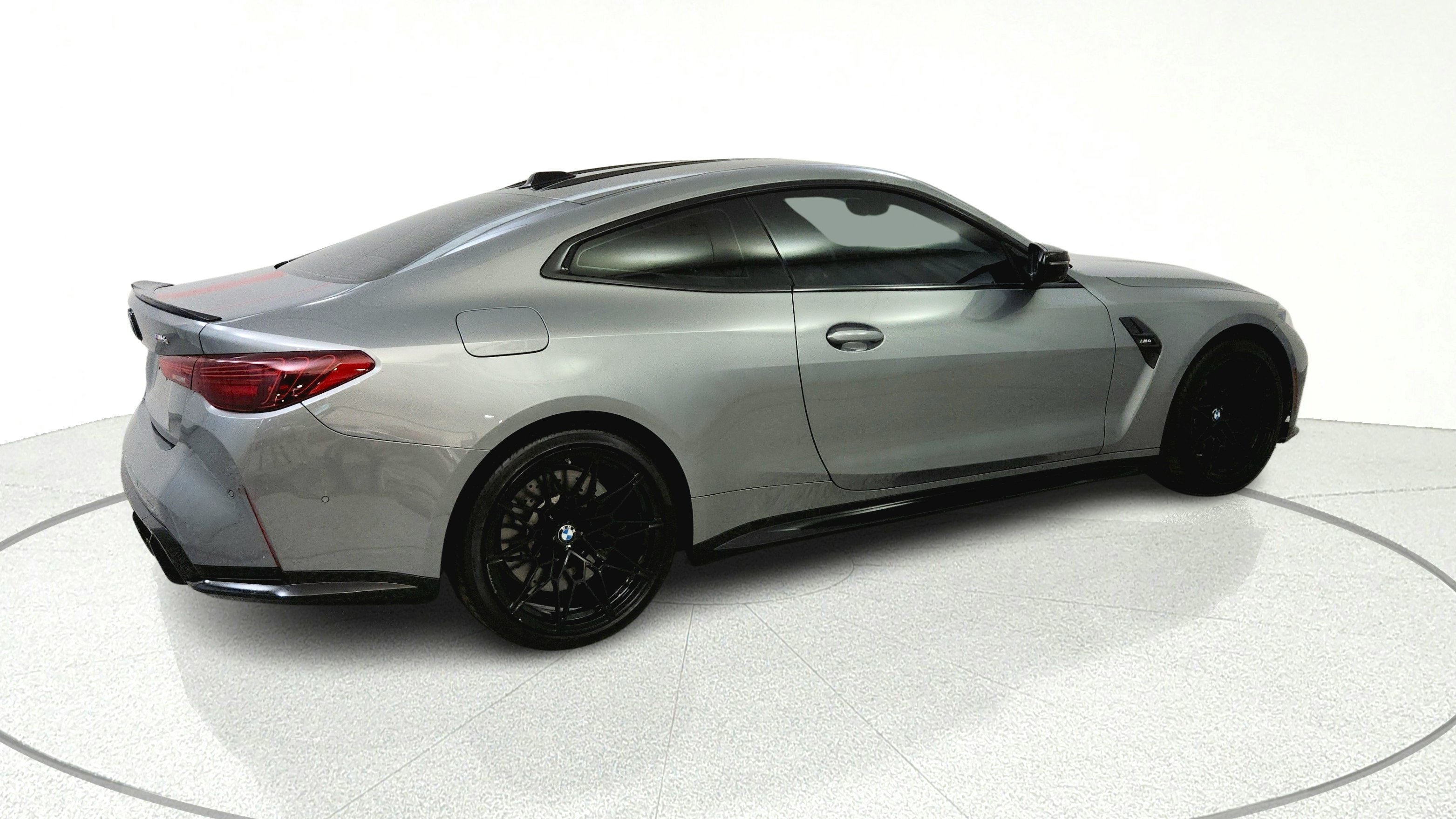 Used 2025 BMW M4 Coupe w/ Executive Package RWD image 7