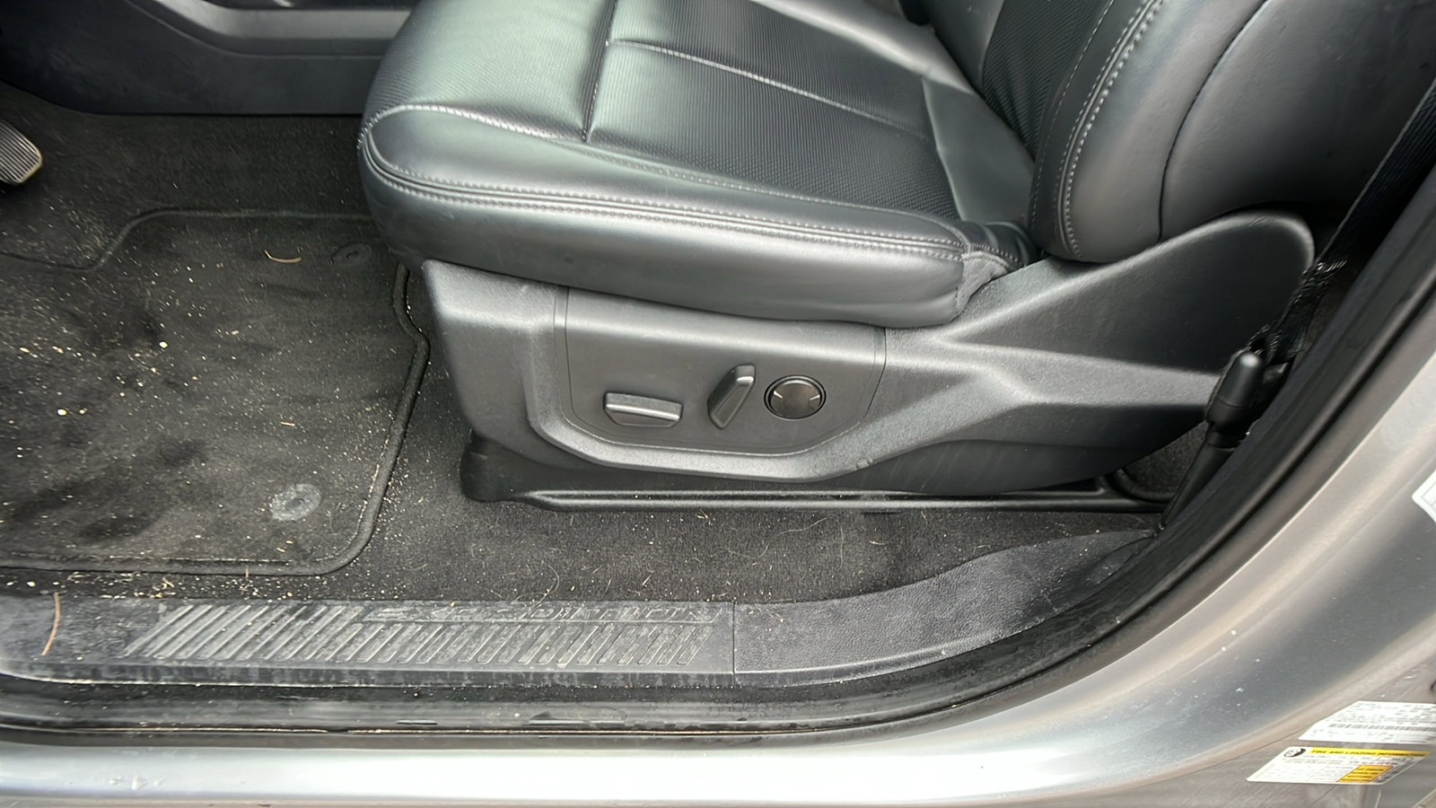 Used 2024 Ford Expedition Max XLT image 18