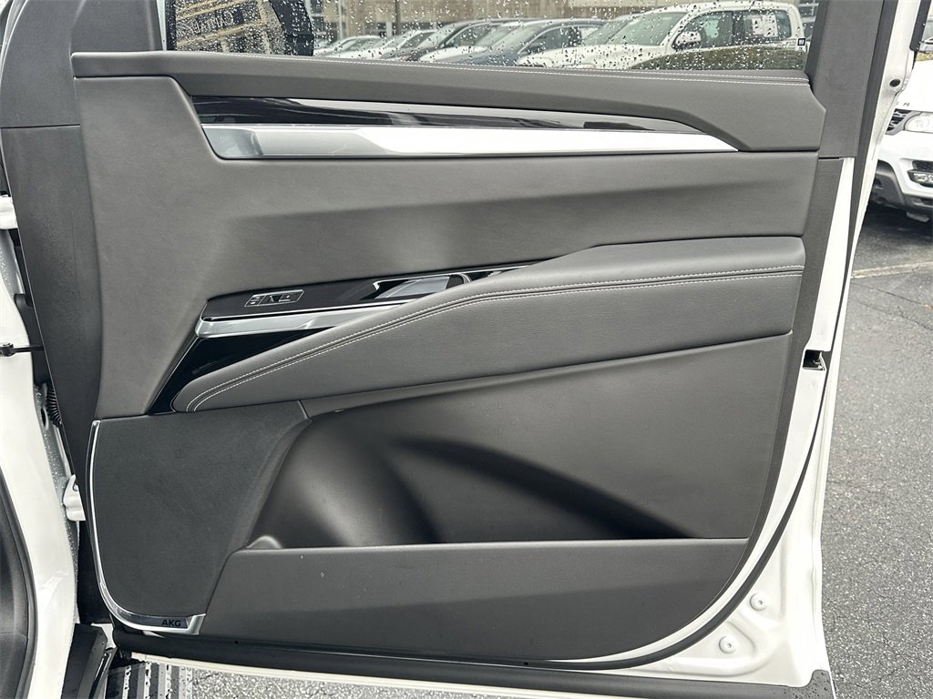 Certified 2025 Cadillac Escalade Sport w/ Touring Package image 14