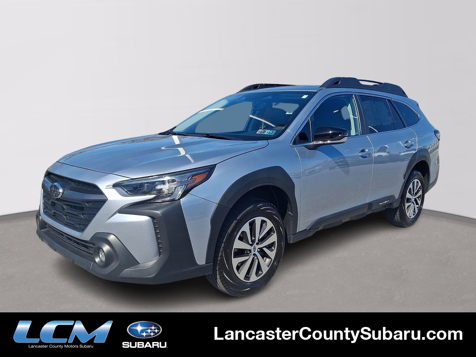 Certified 2025 Subaru Outback Premium AWD/4WD image 1