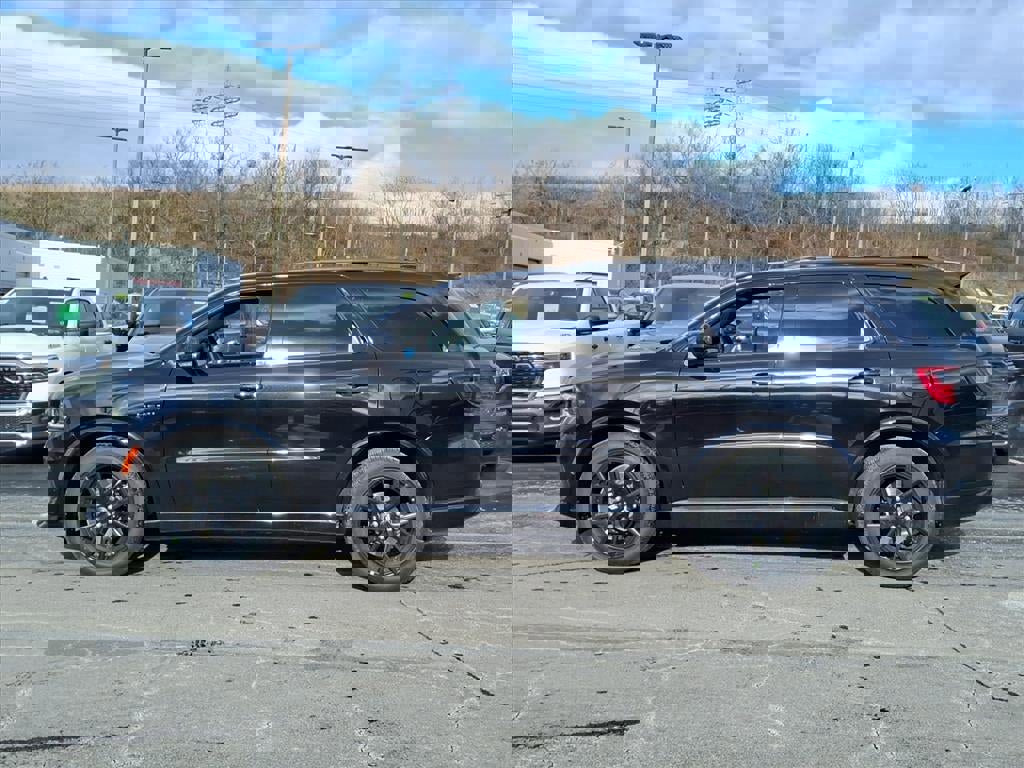 New 2026 Dodge Durango GT image 2