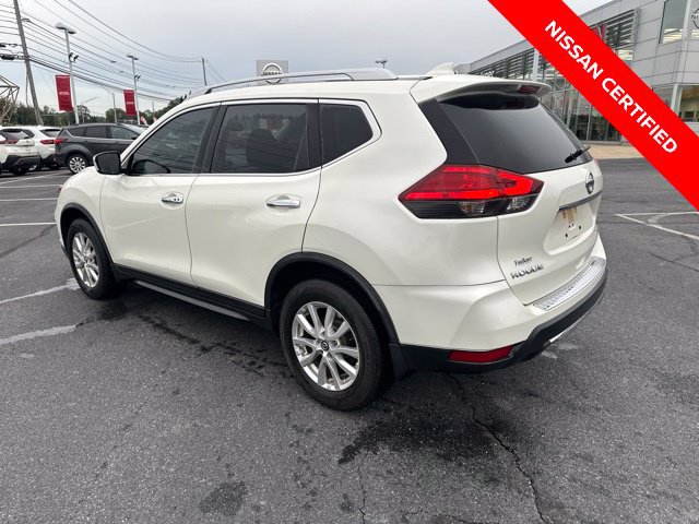 Used 2017 Nissan Rogue SV AWD/4WD image 6